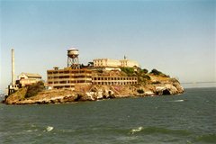Alcatraz - Gewaltig